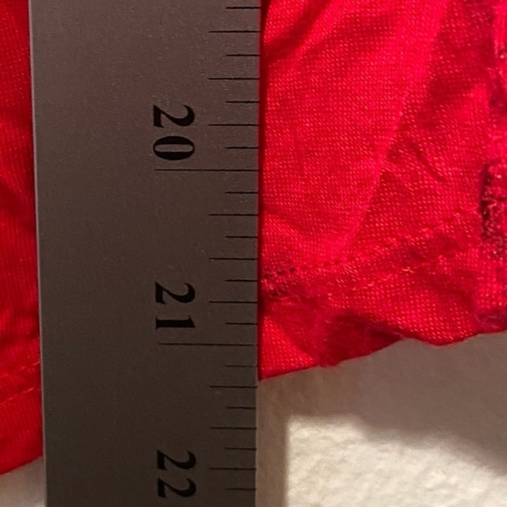 Day Trip Shirt Women’s Size XS Red Top‎ New With Tags Pull Over Short Sleeve - Picture 7 of 7
